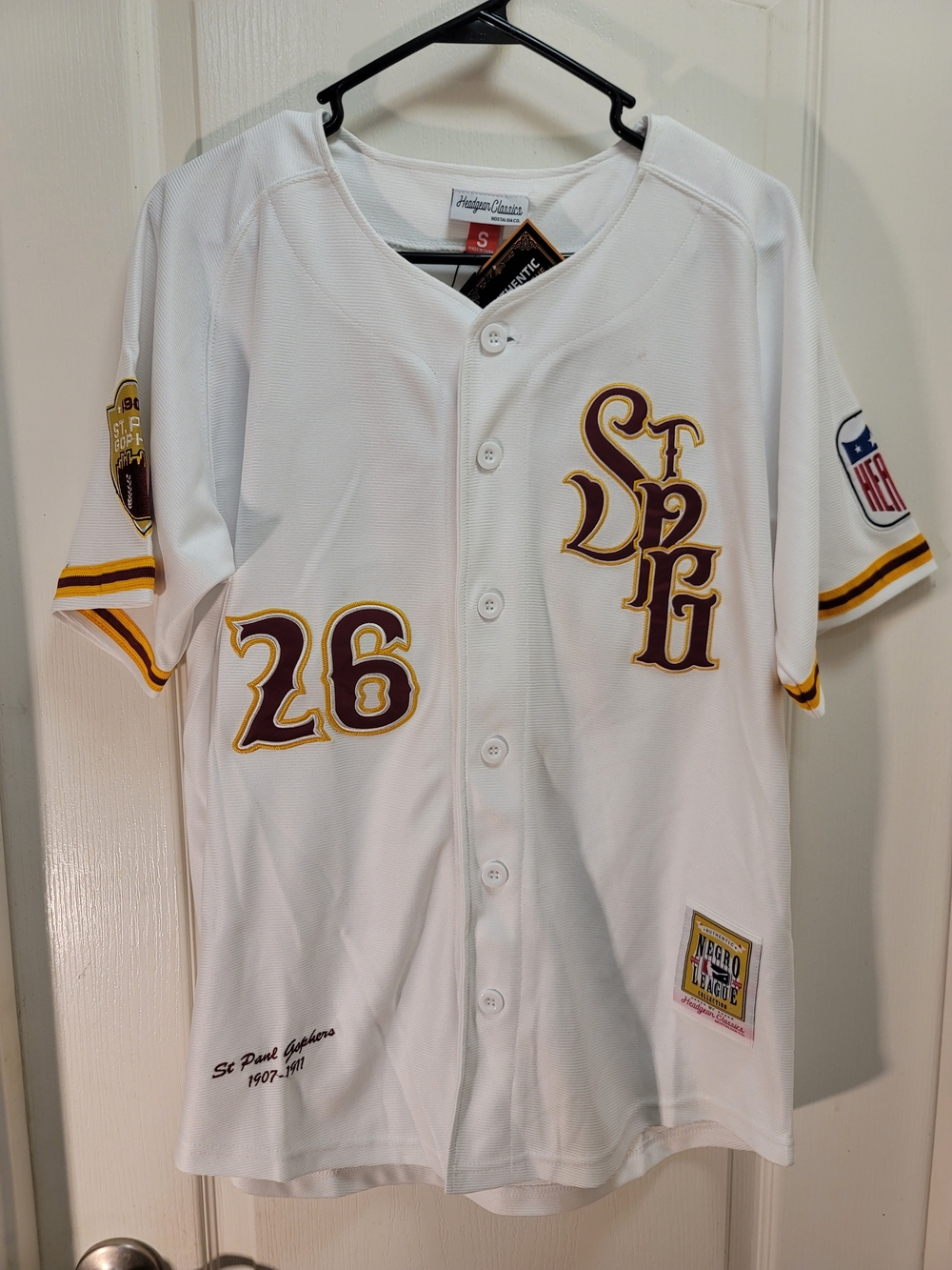 St. Paul Gophers #26 Button Down Jersey - Small - NWT